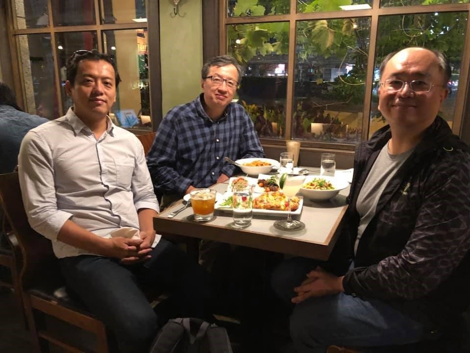 本校吳懷晨老師與新加坡南洋理工大學中文系系主任餐會