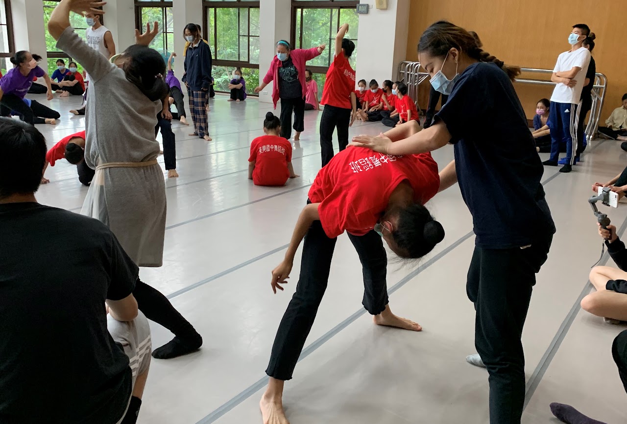 《趨勢探究‧動窺頂尖》肢體工作坊學員上課紀錄