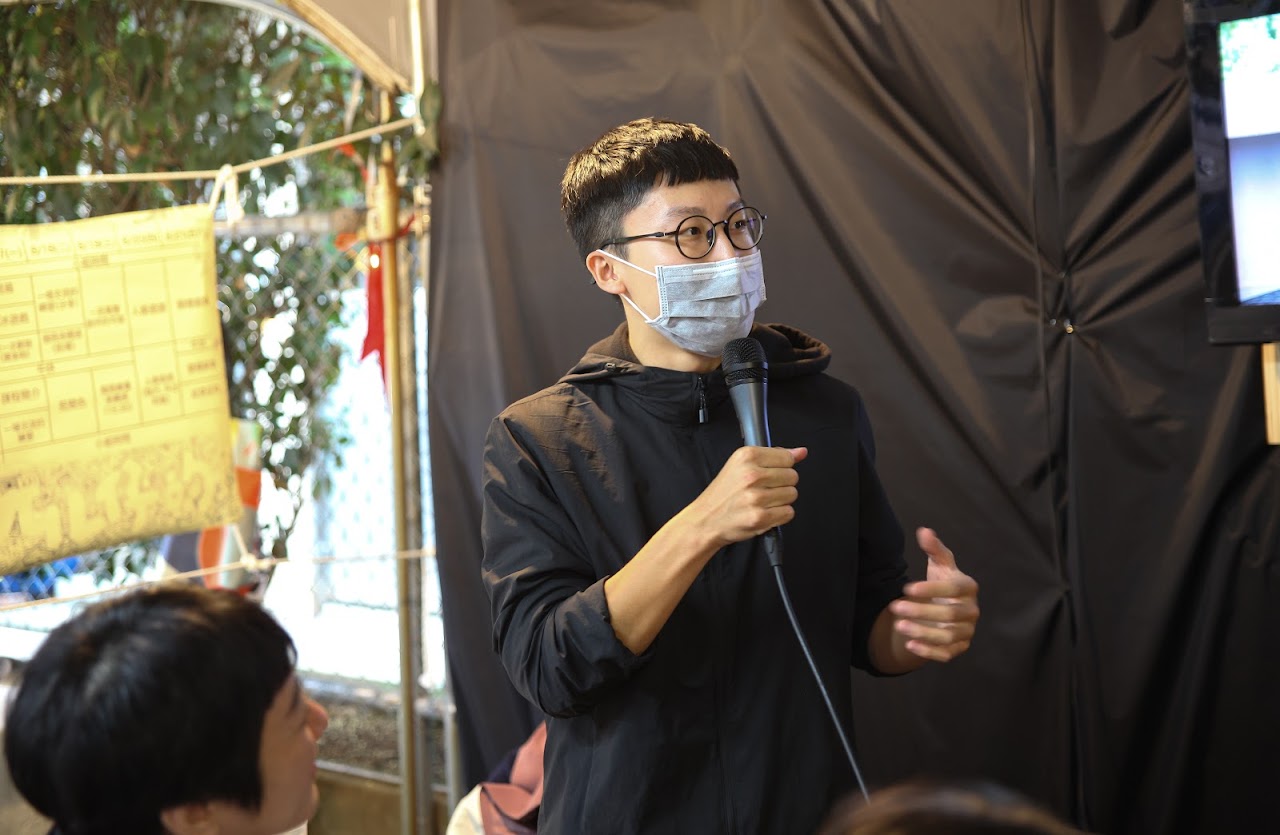 舉辦文創市集，團隊展售作品（新營藝術教育行動）