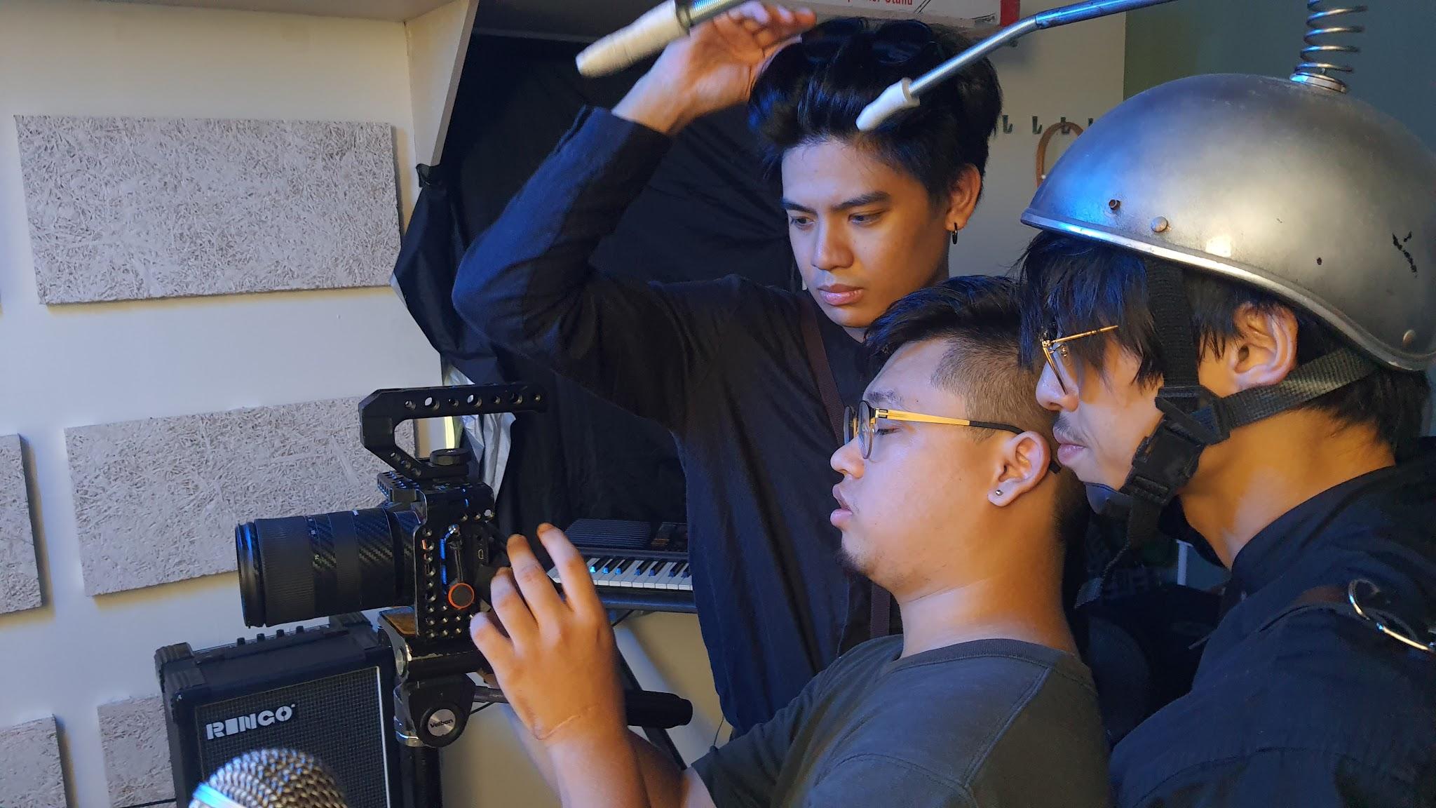 憂鬱不覺 劇照10